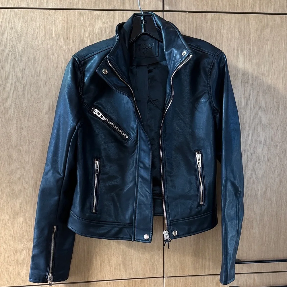 Blank NYC Faux Leather Moto Jacket Black & Gold Color Womens size Medium